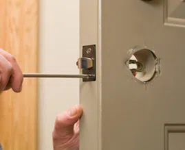 West Valley City UT Locksmith Store West Valley City, UT 801-447-2870 West Valley City UT Locksmith Store West Valley City, UT 801-447-2870 - 7-Lock-Changing